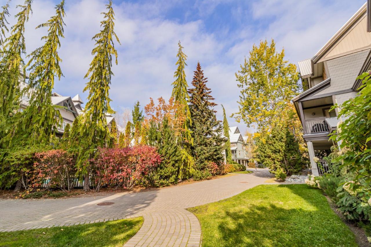 Northstar Aparthotel Whistler Exterior foto