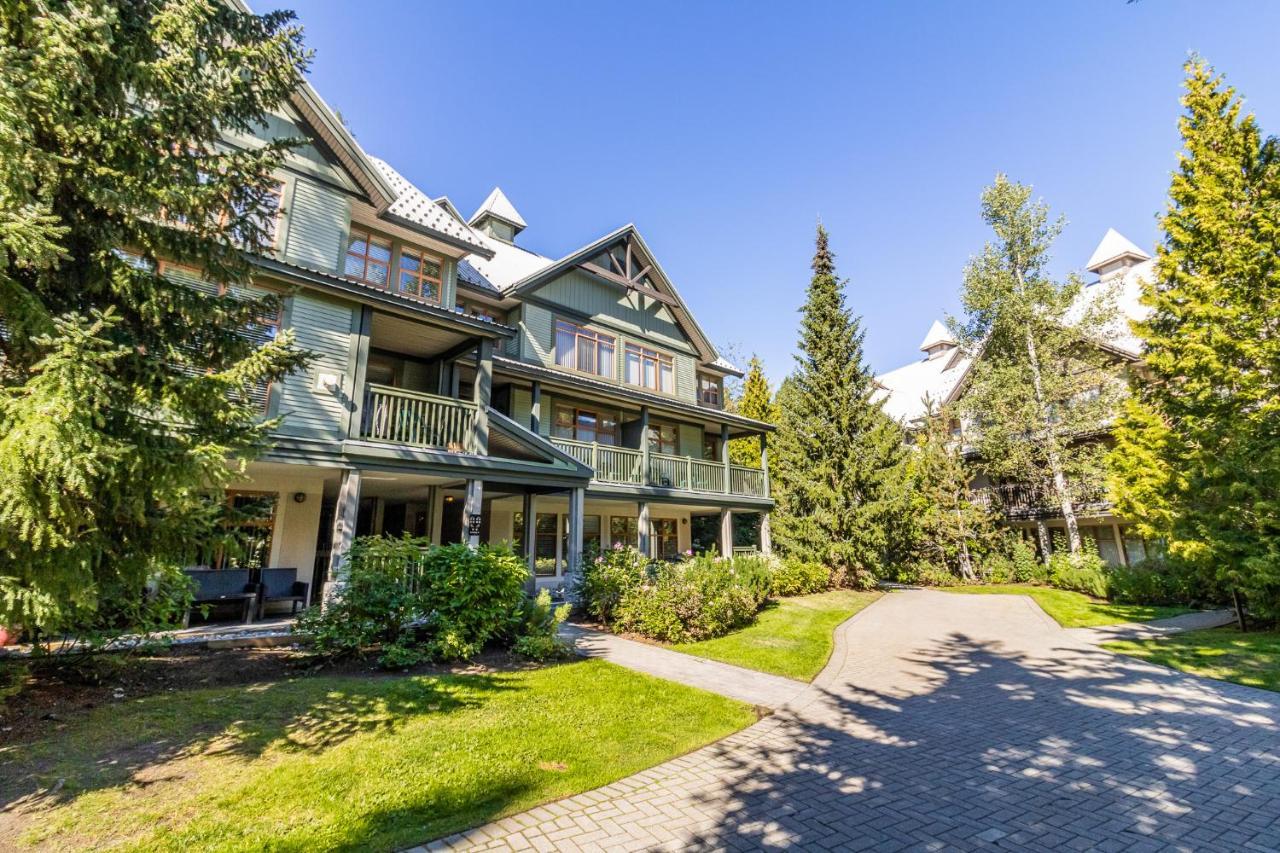Northstar Aparthotel Whistler Exterior foto